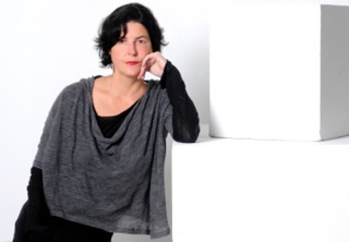 christina pierce, cricket artist